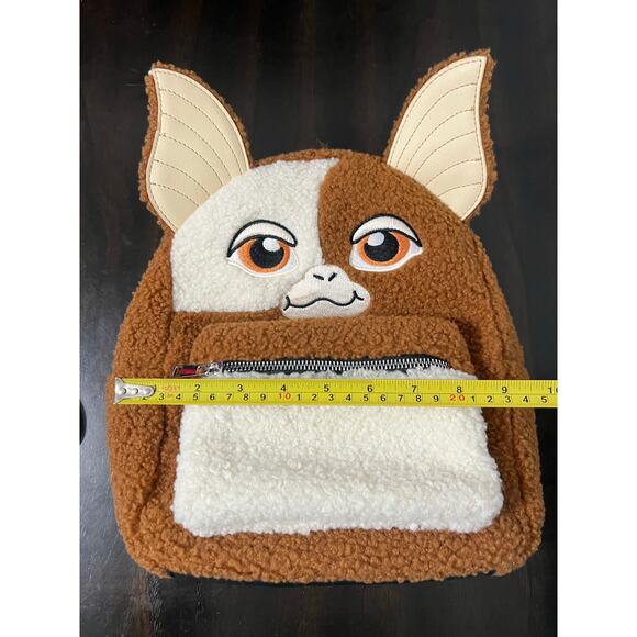 Gizmo Mini Backpack | Cozy Sherpa Gremlins Character Backpack - Picture 5 of 10